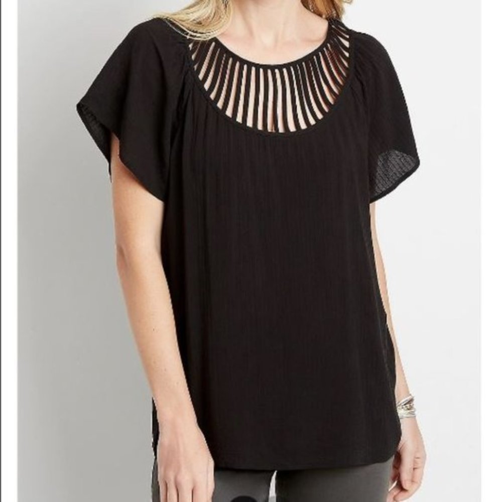 MAURICES Black Lattice Neck Top Small